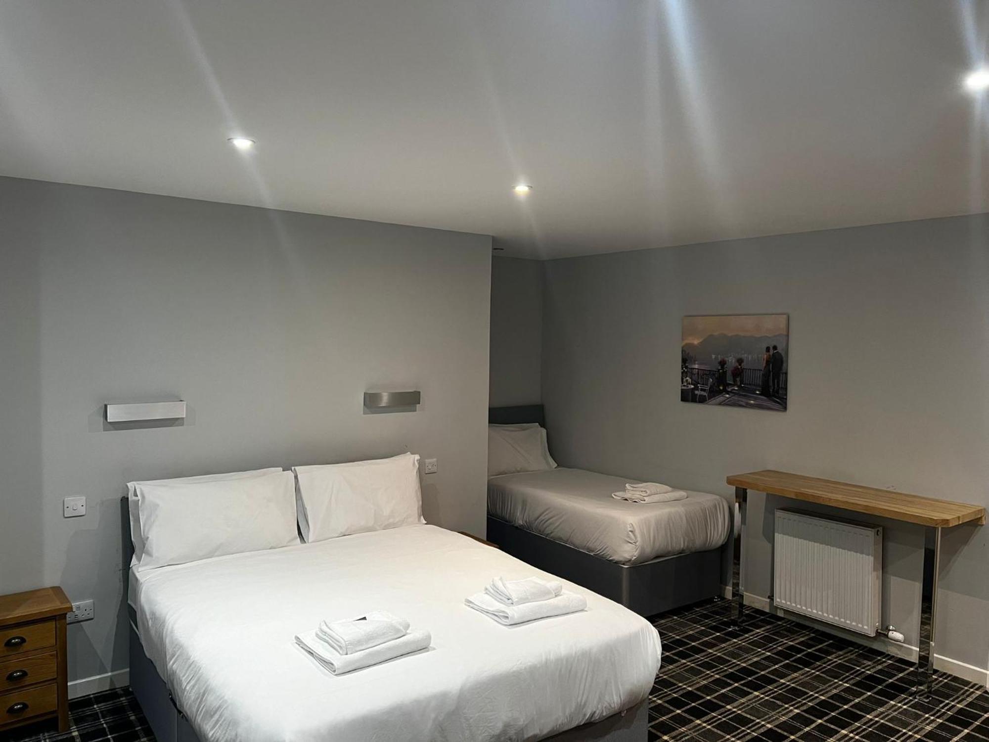 Crown Hotel & Bar Inverness Ngoại thất bức ảnh