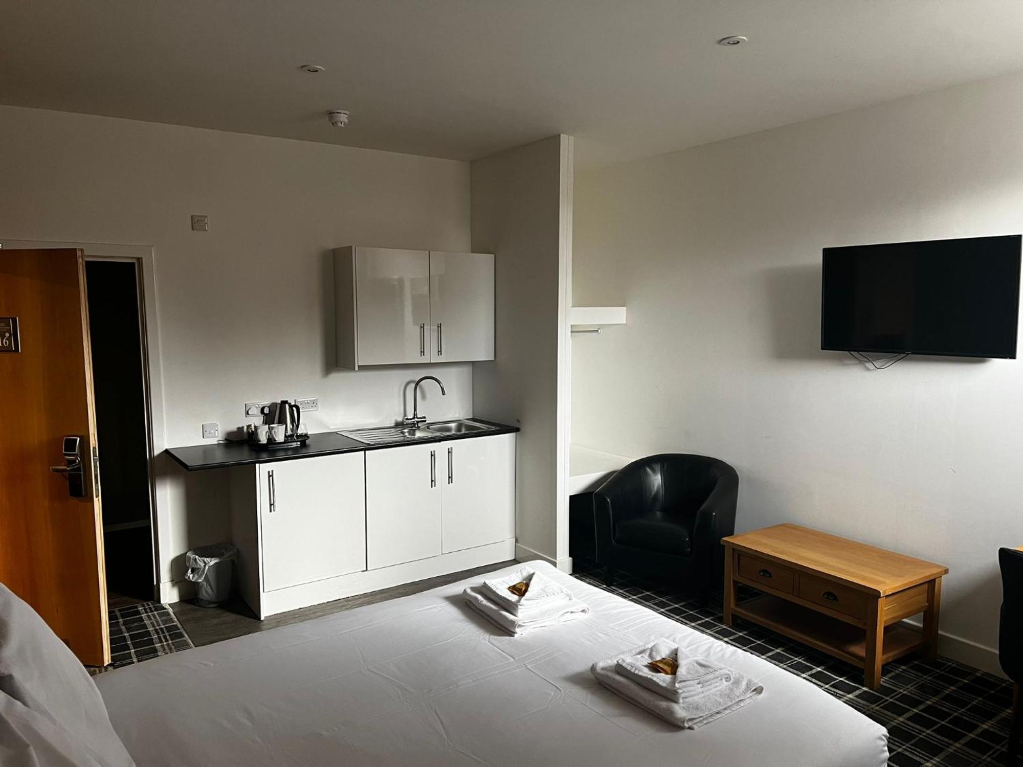 Crown Hotel & Bar Inverness Ngoại thất bức ảnh
