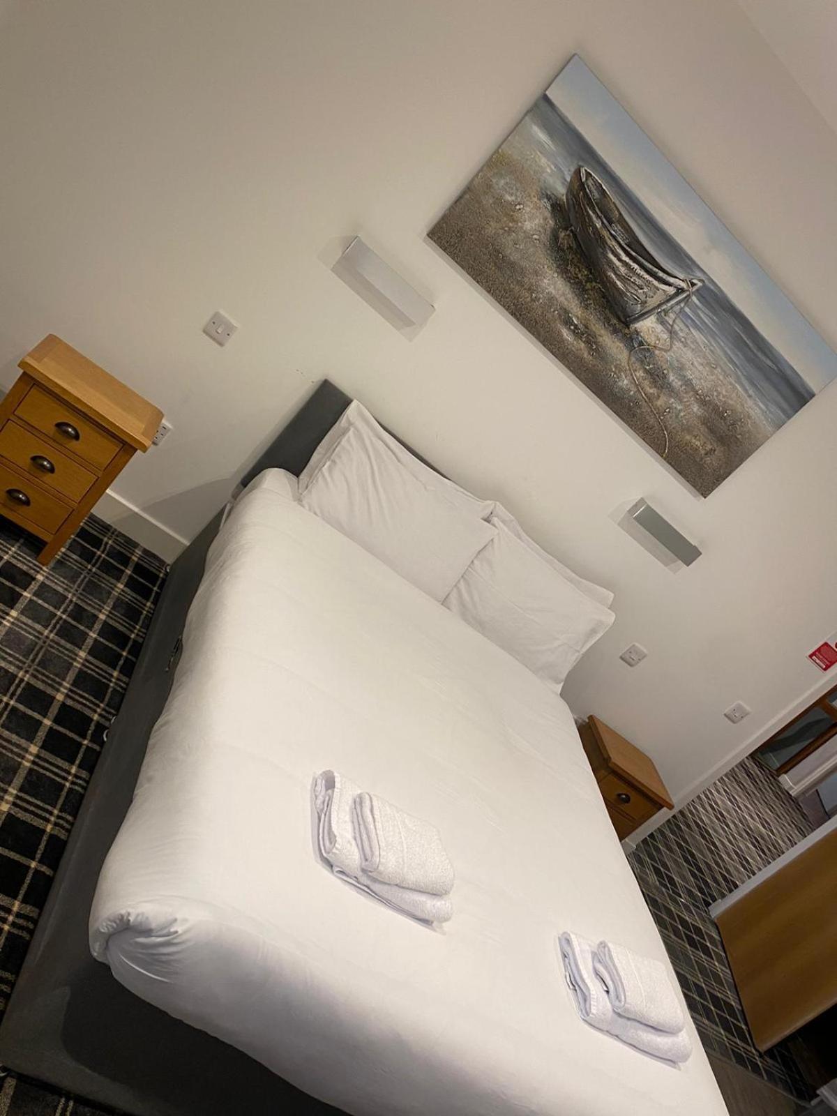 Crown Hotel & Bar Inverness Ngoại thất bức ảnh