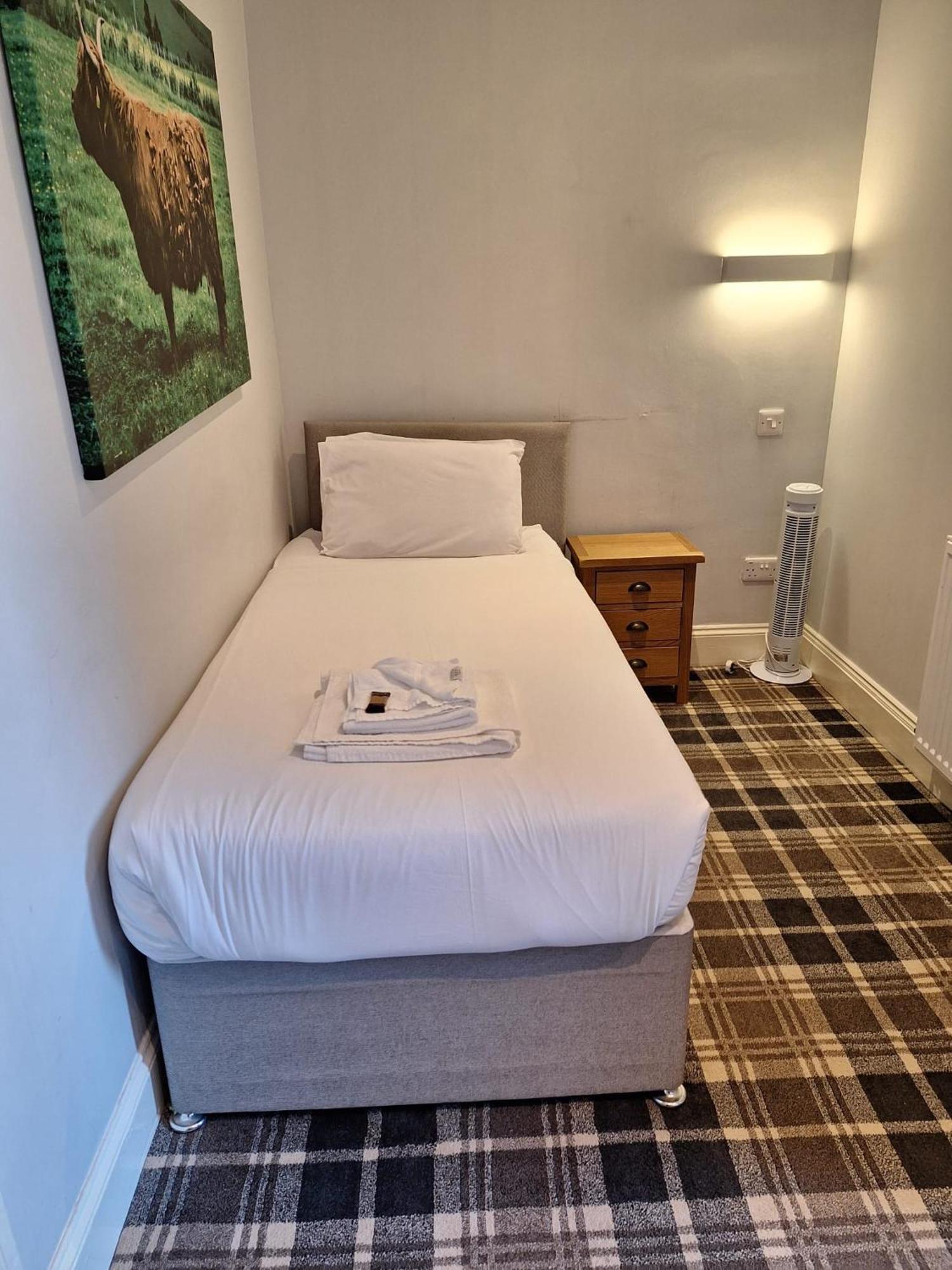 Crown Hotel & Bar Inverness Ngoại thất bức ảnh