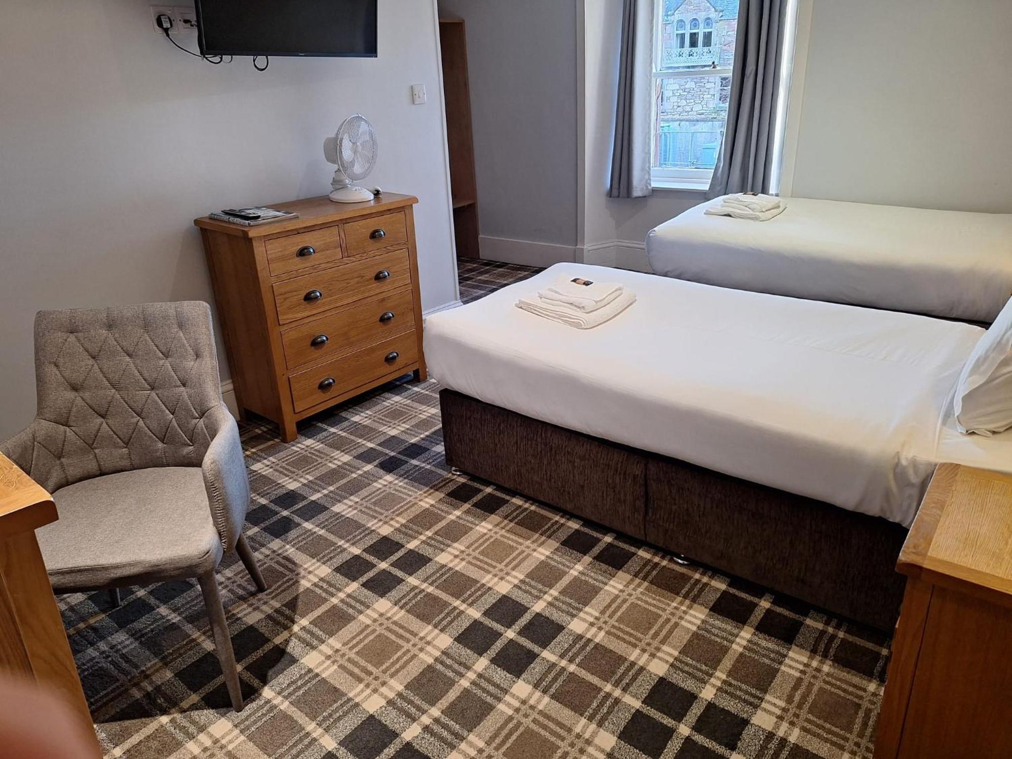 Crown Hotel & Bar Inverness Ngoại thất bức ảnh